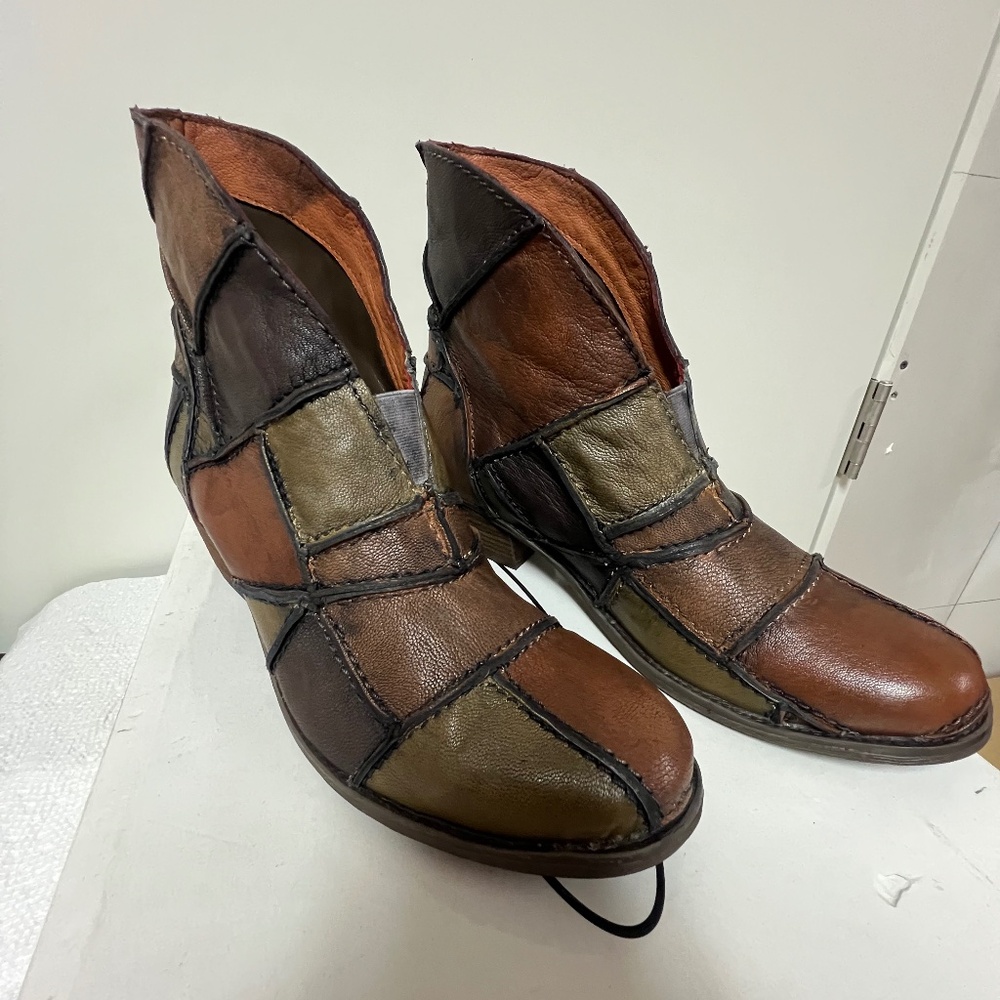 Sheridan Mia size 39